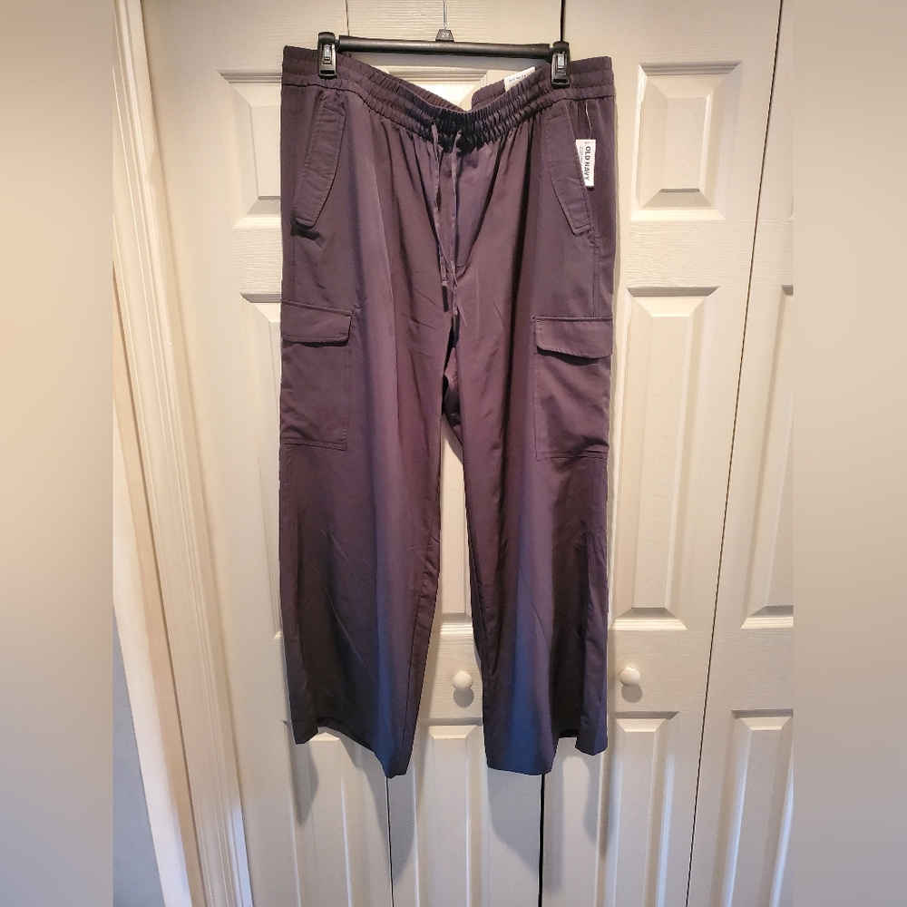 NEW Old Navy pants
